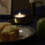 【ジブリ飯を作る】もののけ姫のジコ坊の味噌粥を鉄鍋で炊いて味わう。蓬の香る滋味深いお粥。