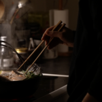 【ジブリ飯を作る】『耳をすませば』の”おじいさんの鍋焼きうどん”を味わう。